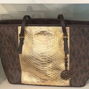 Michael Kors NWOT Tote purse